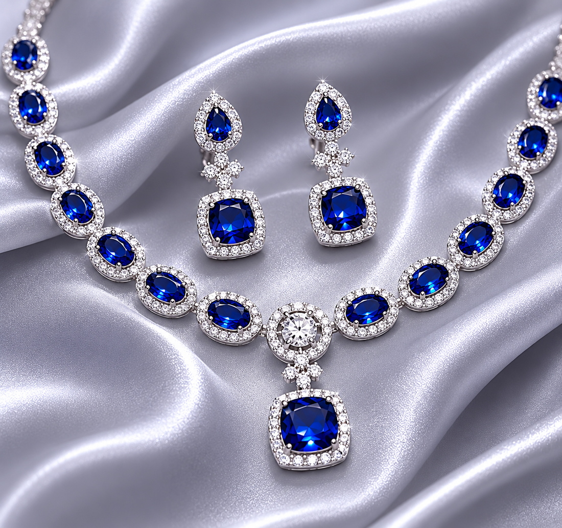 Women's Silver Necklace Set