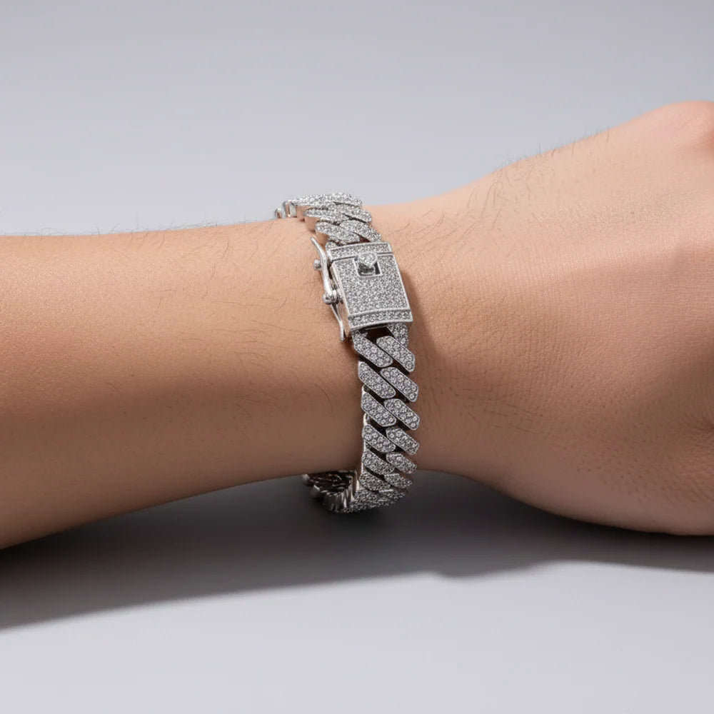 Hip-Hop Rock Metal Button Inlay Simple Style Charm Bracelets