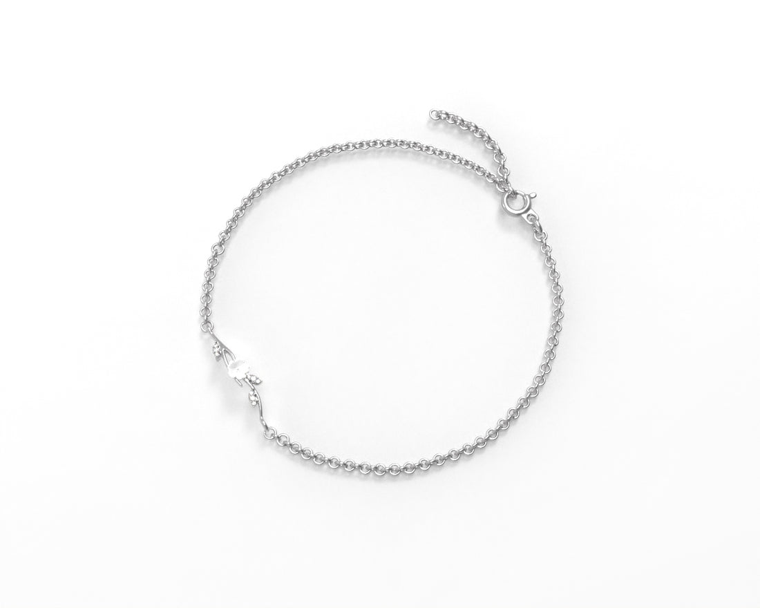 Orope’s Magnolia Flower Passion Bracelet made with 925 Pure Sterling Silver