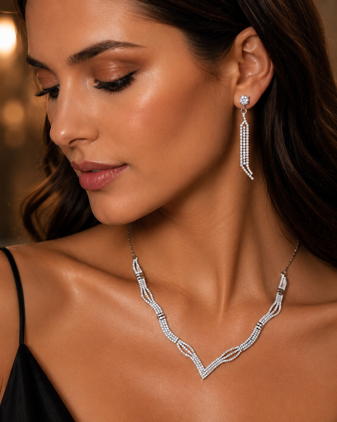 V Shape Necklace Set
