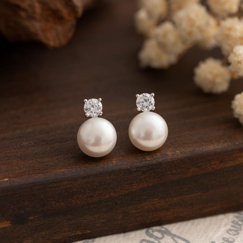 stone pearl earring online price