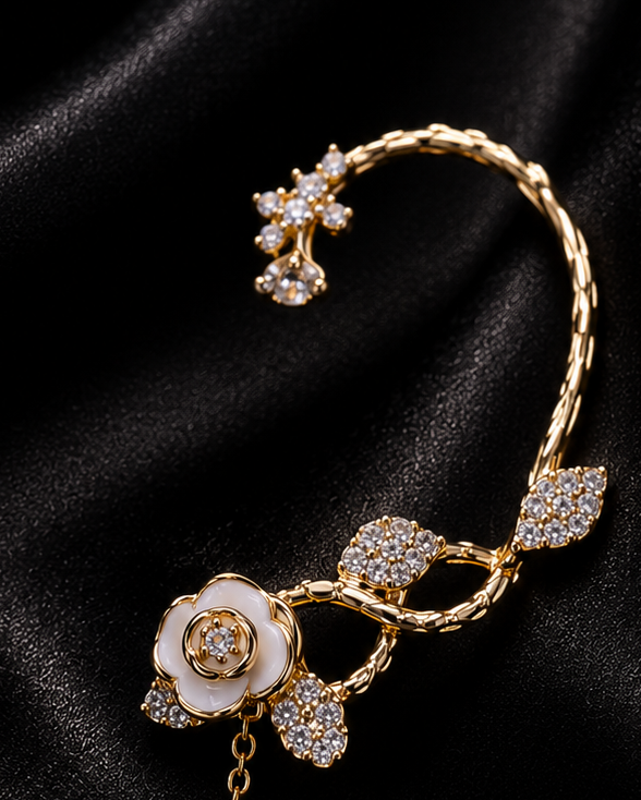 sparkling ear cuff