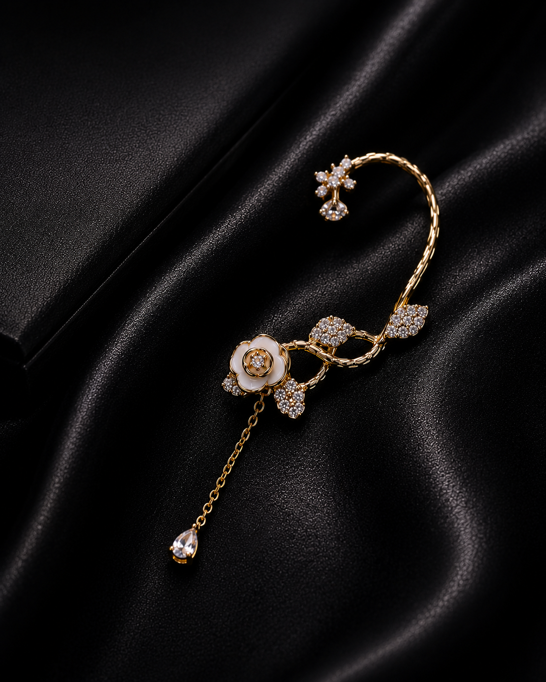 ear cuff with drop