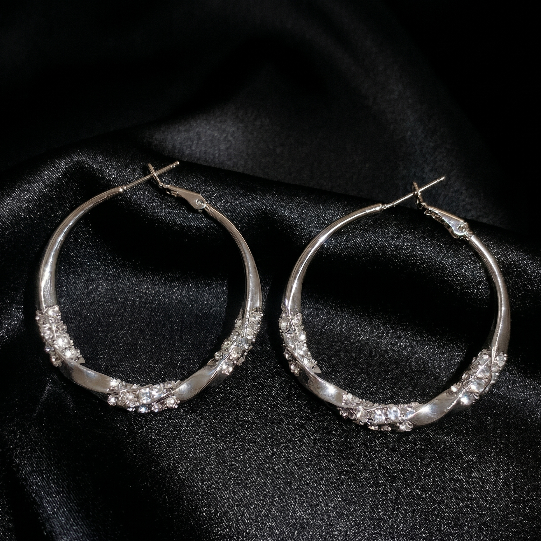 circle earrings for women