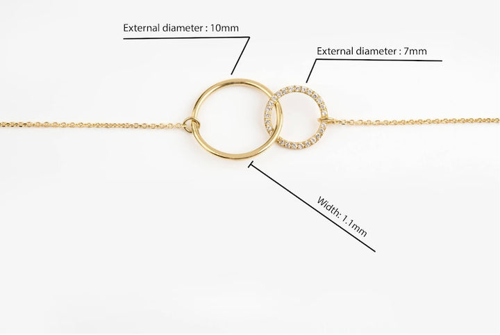 Orope’s Interlocking circles bracelet made with 925 Pure Sterling Silver