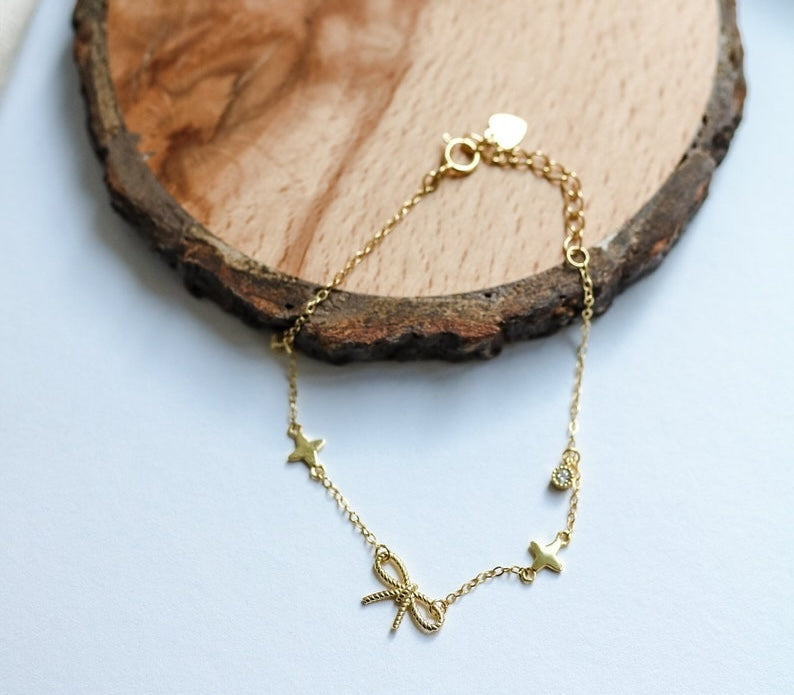 Orope’s Mini Charm Bracelet made with 925 Pure Sterling Silver