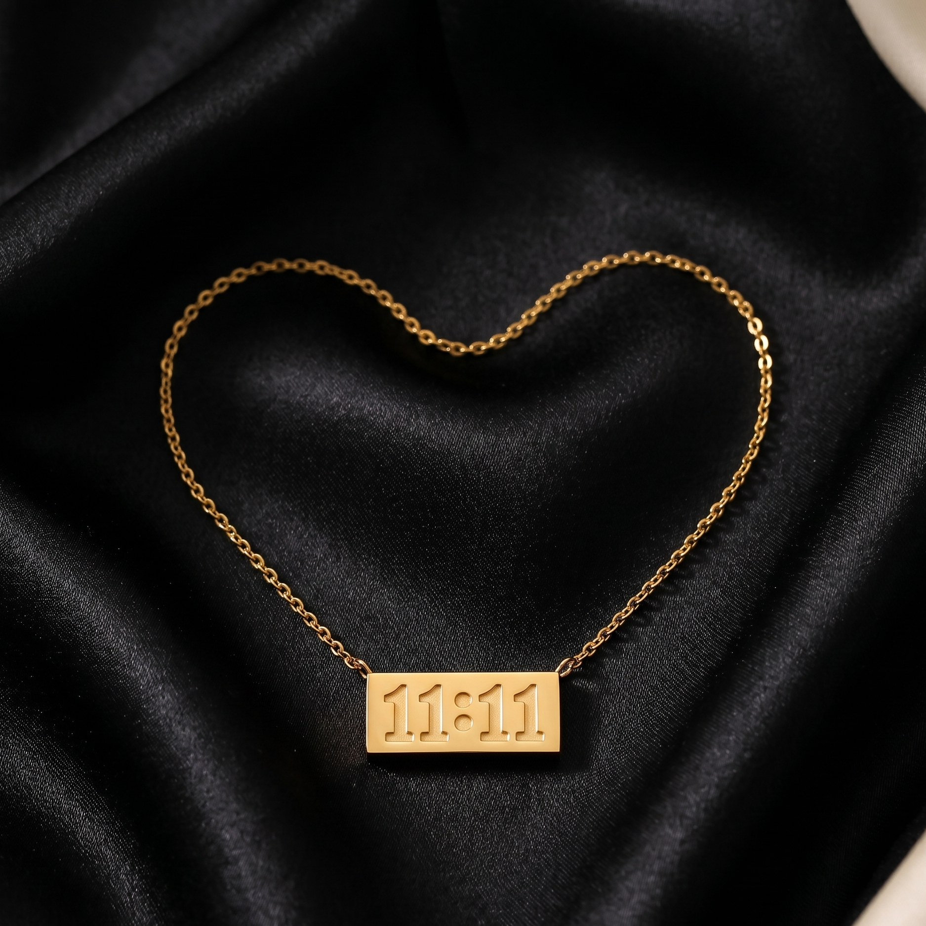 everyday wear gold necklace