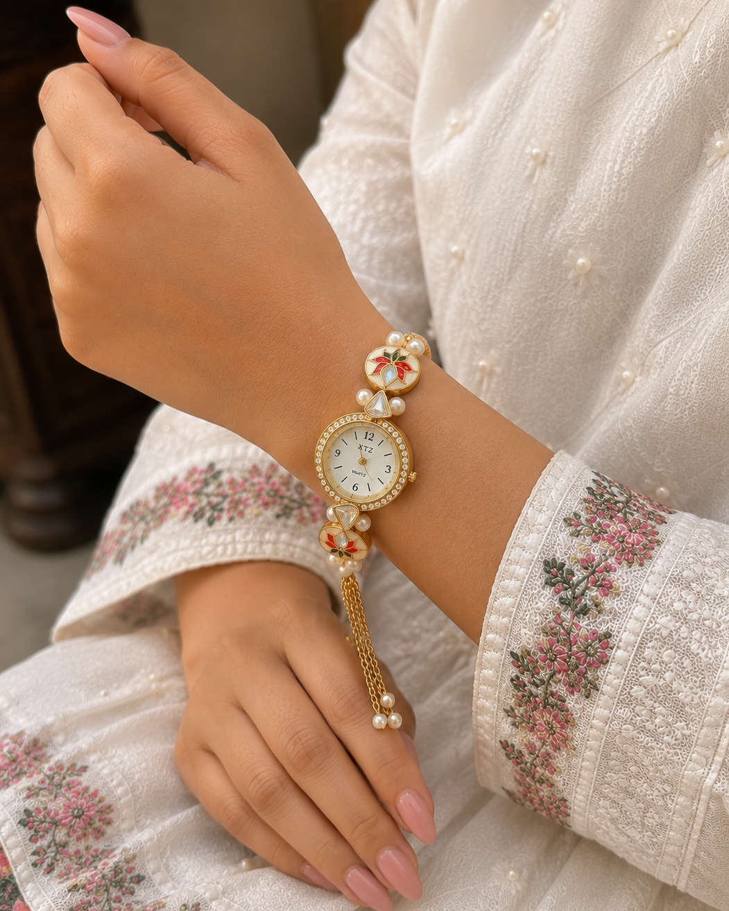 lotus design tassel watch