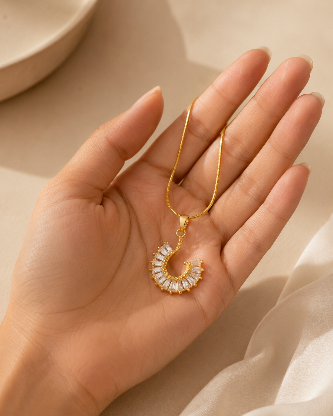 gold baguette necklace